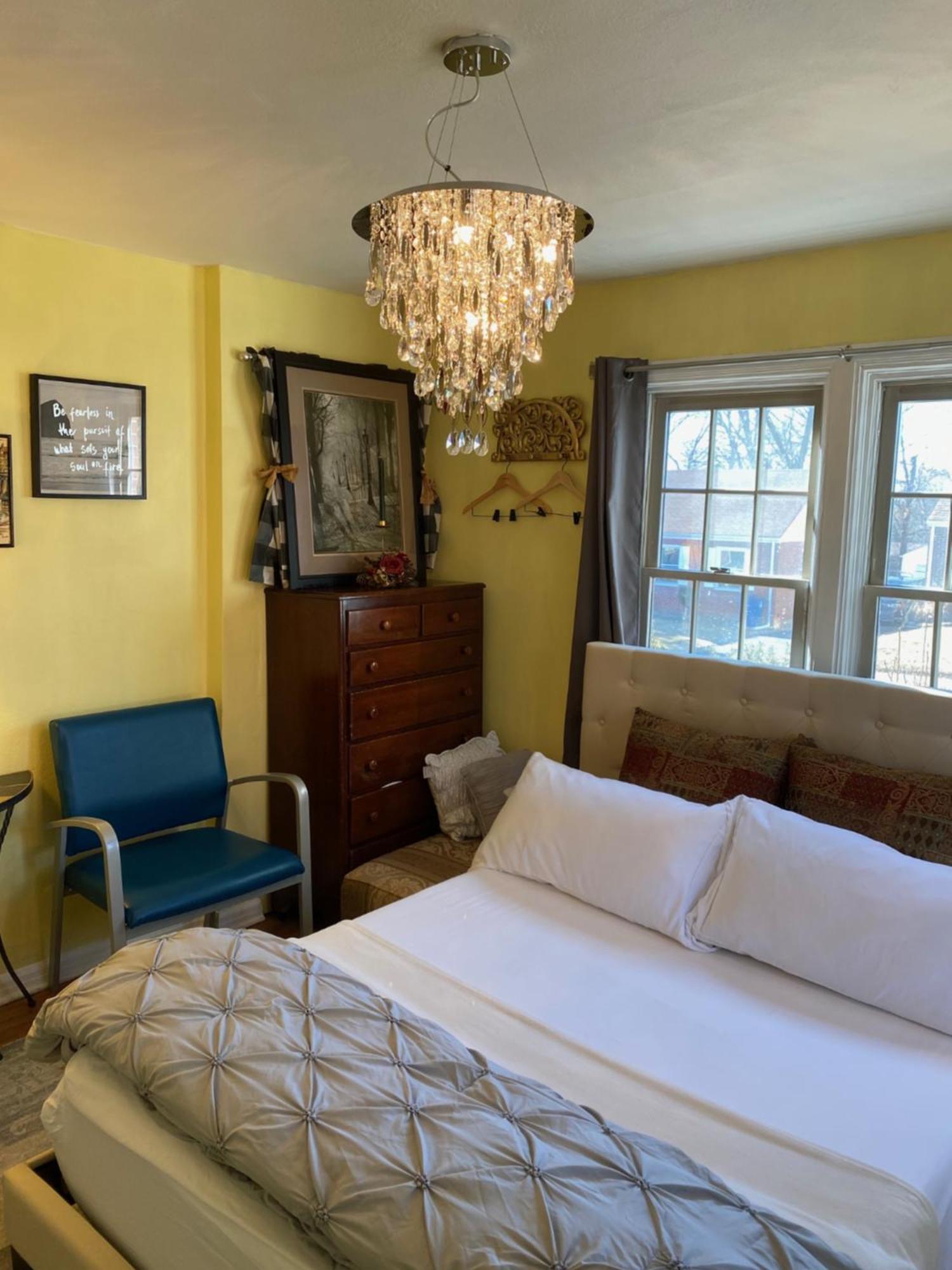 Cozy Room Near Airport & Highway Saint Louis Room photo