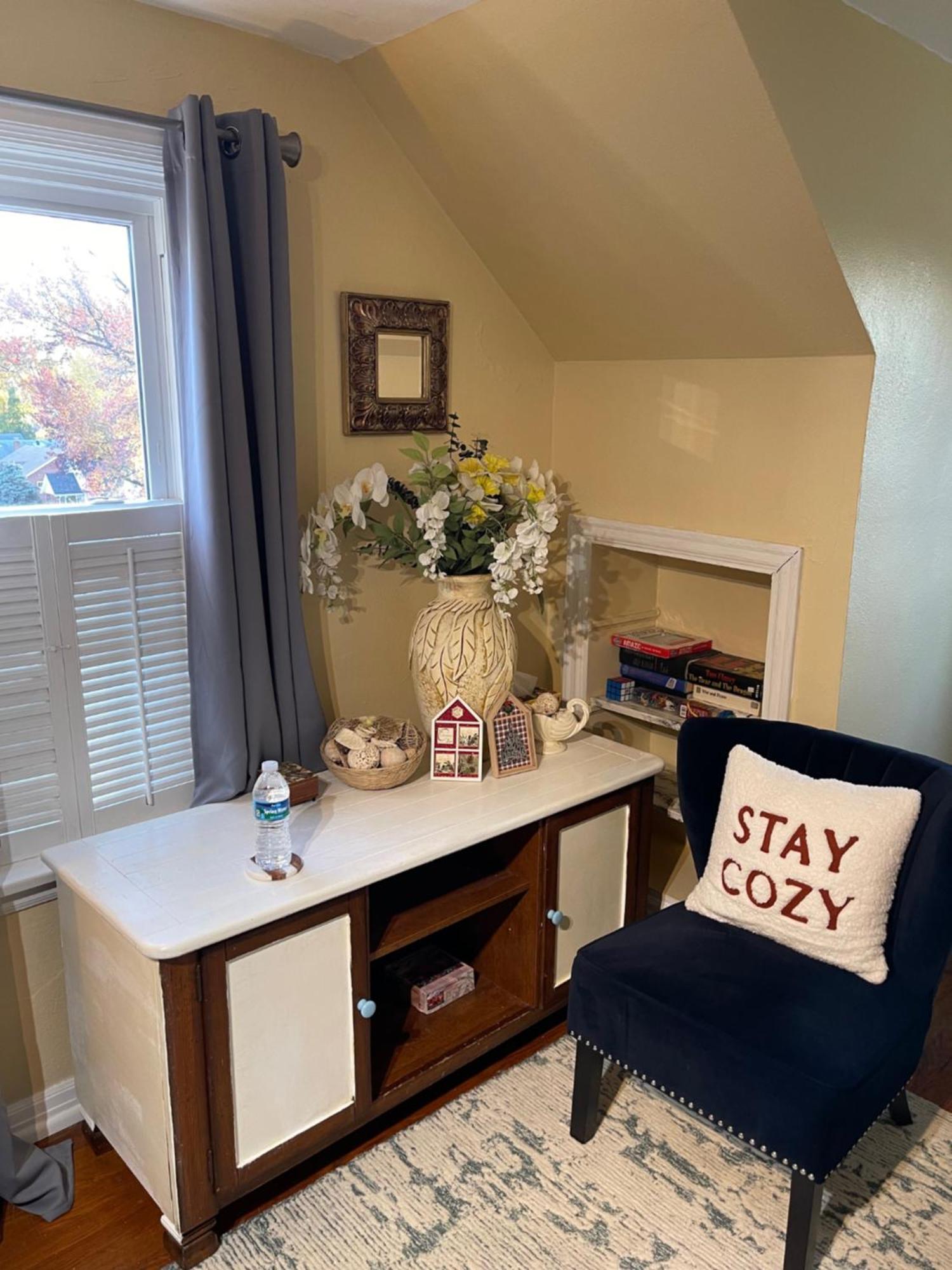Cozy Room Near Airport & Highway Saint Louis Room photo
